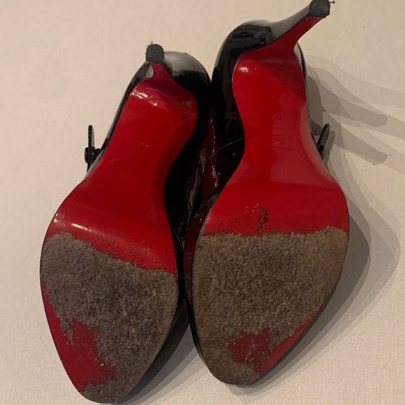 Christian Louboutin black patent open toe pumps - Picture 6 of 8